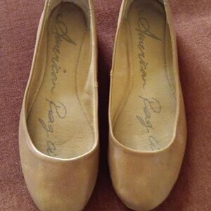 American Rag Aellie Ballet Shoes Flats in cognac brown (light brown).  Size 8 M